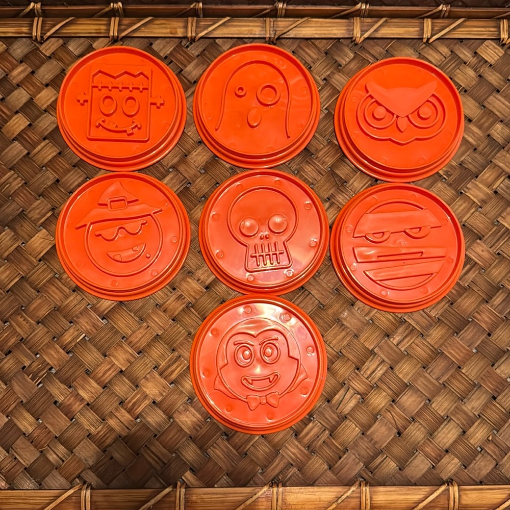Pampered Chef Halloween Cookie Cutter Set